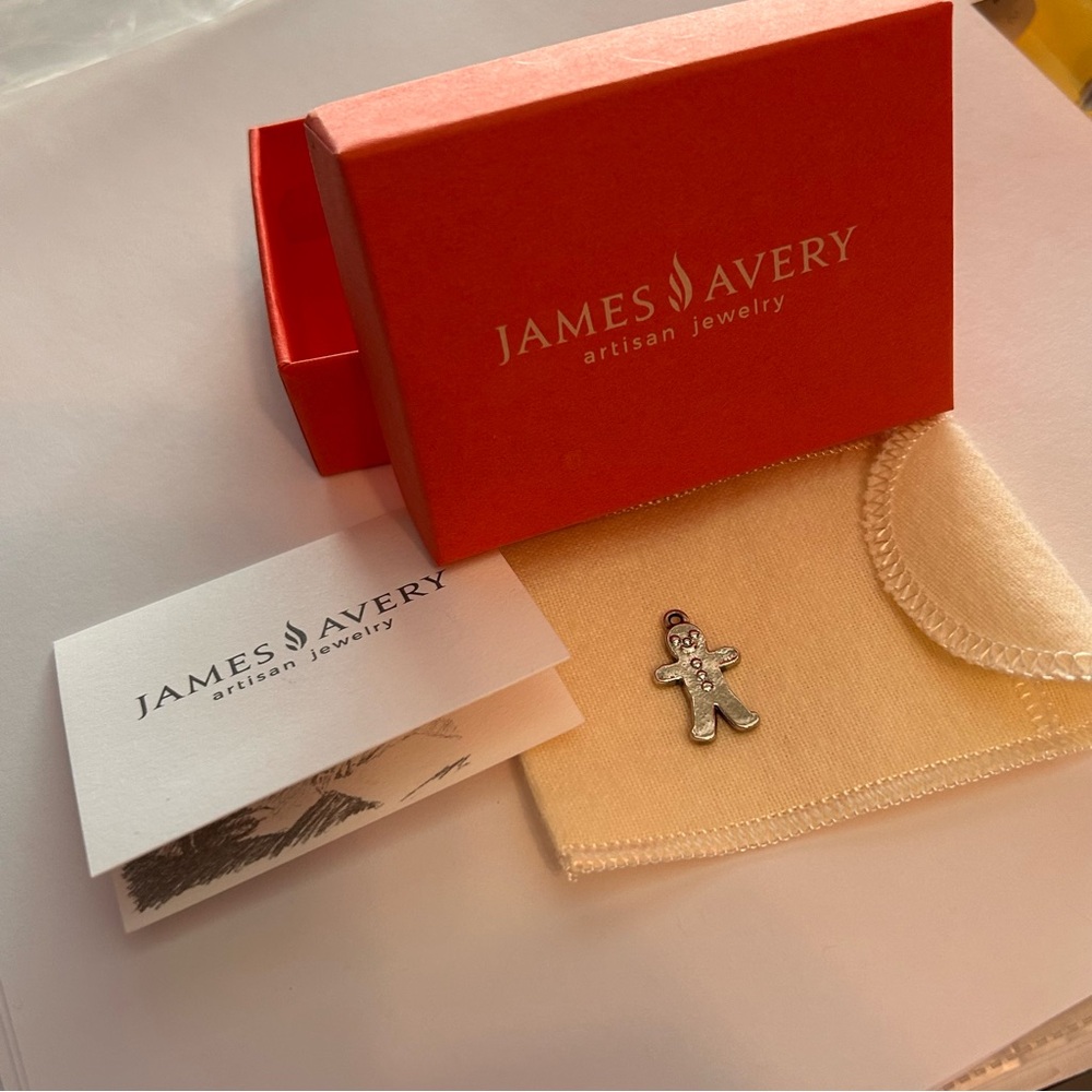 RETIRED JAMES AVERY sterling silver gingerbread man charm  new box & dust pouch - Picture 2 of 6